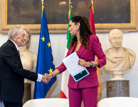030